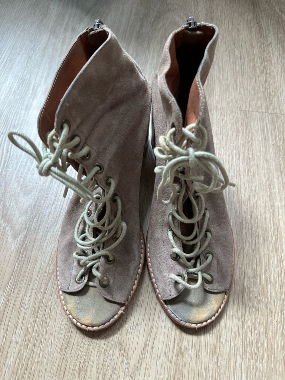 Cors Bootie - Picture 6 of 7